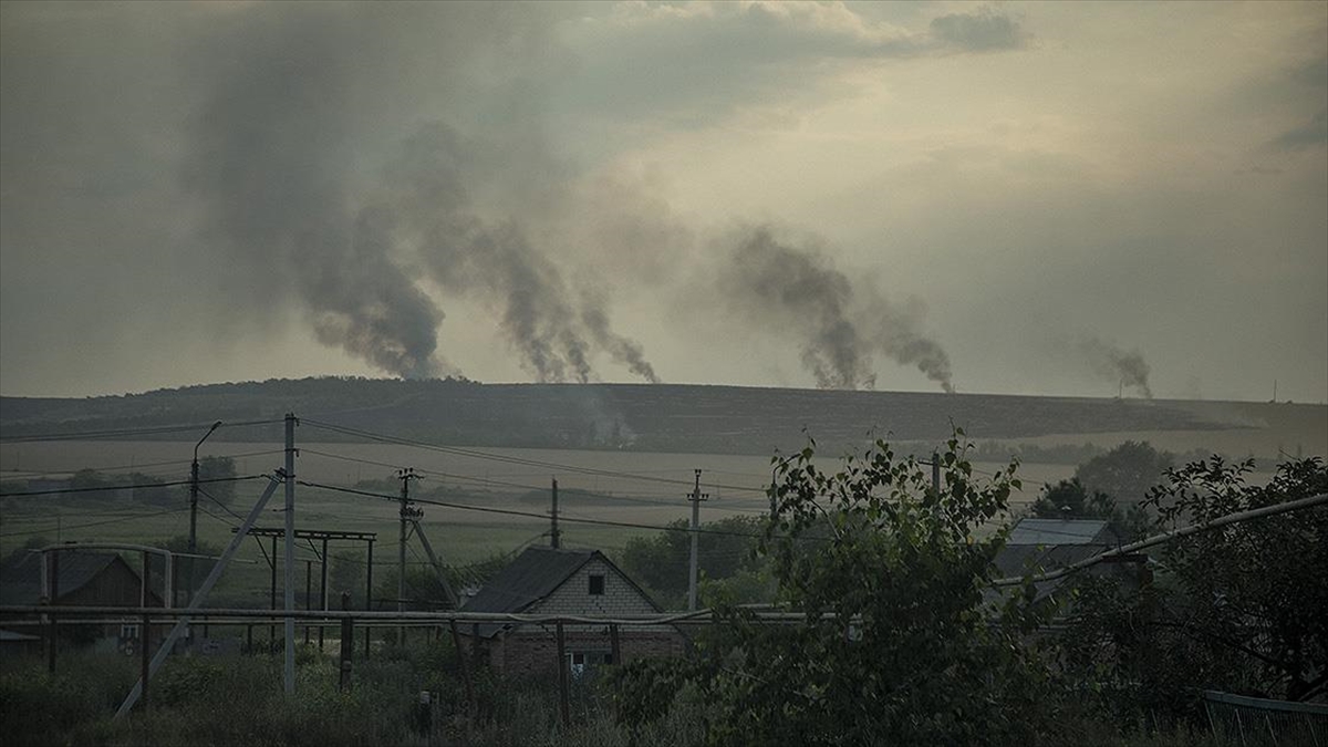 Ukrayna'nın Donetsk Bölgesindeki Çasov Yar Şehri Rus Güçlerince Vuruldu