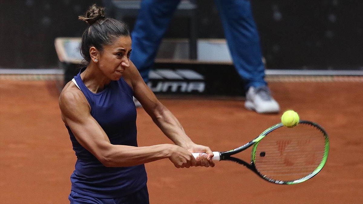 Milli Tenisçi Çağla Büyükakçay, 8 Ay Sonra Korta Döndü