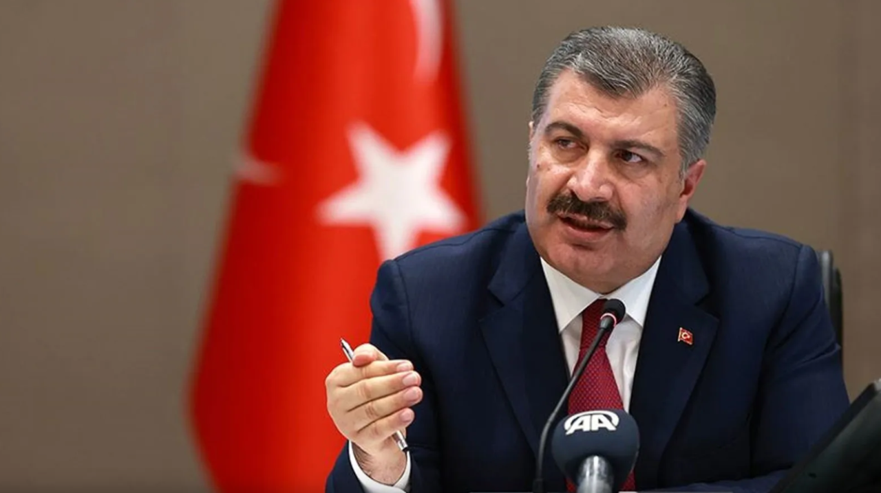 Fahrettin Koca'dan tepki! Hasta ile hekim arasına silah giremez