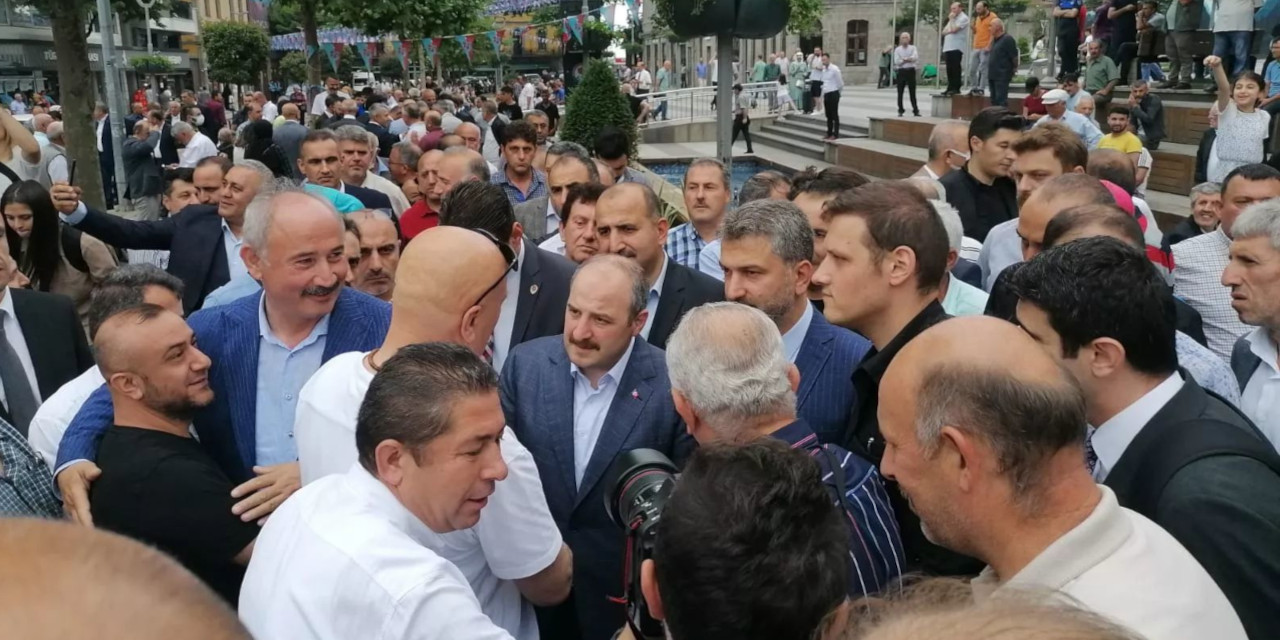 AKP'li Bakan Varank'a Trabzon'da sert tepki: Sen ne anlatıyorsun?