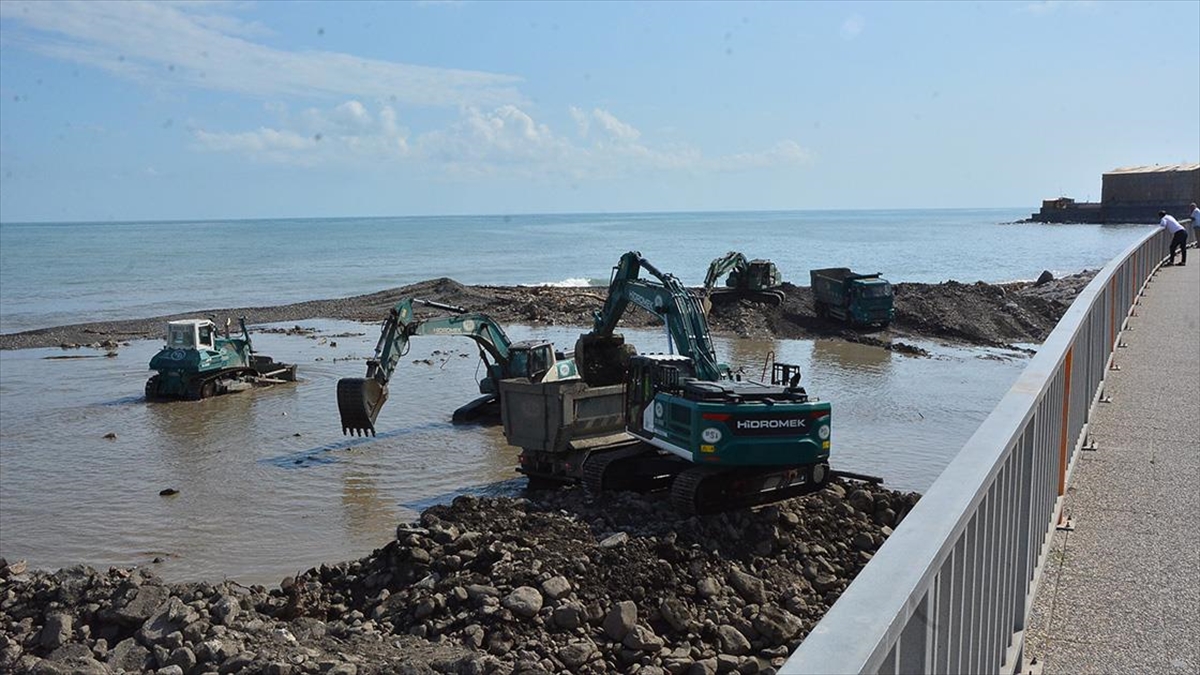 Kastamonu'da Selin Ardından Yürütülen Çalışmalar Sürüyor