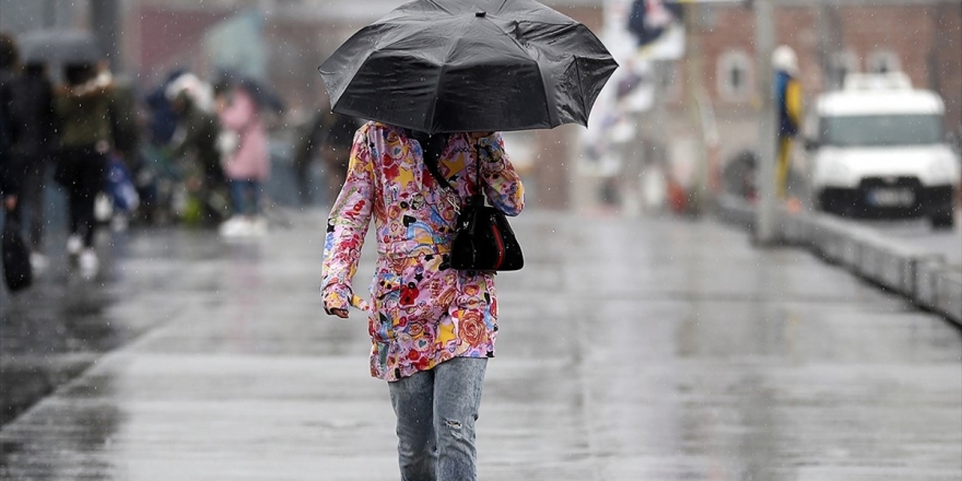 Meteorolojiden Kuvvetli Yağış Uyarısı