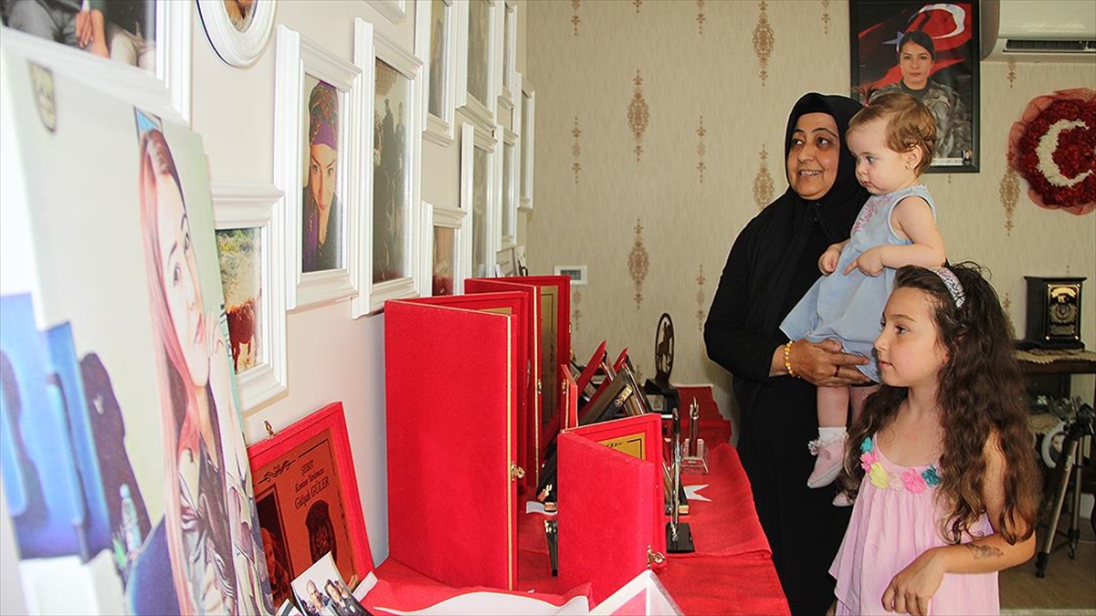 15 Temmuz Şehidinin Annesi, Kızının Hasretini Adını Taşıyan Torunlarıyla Gideriyor