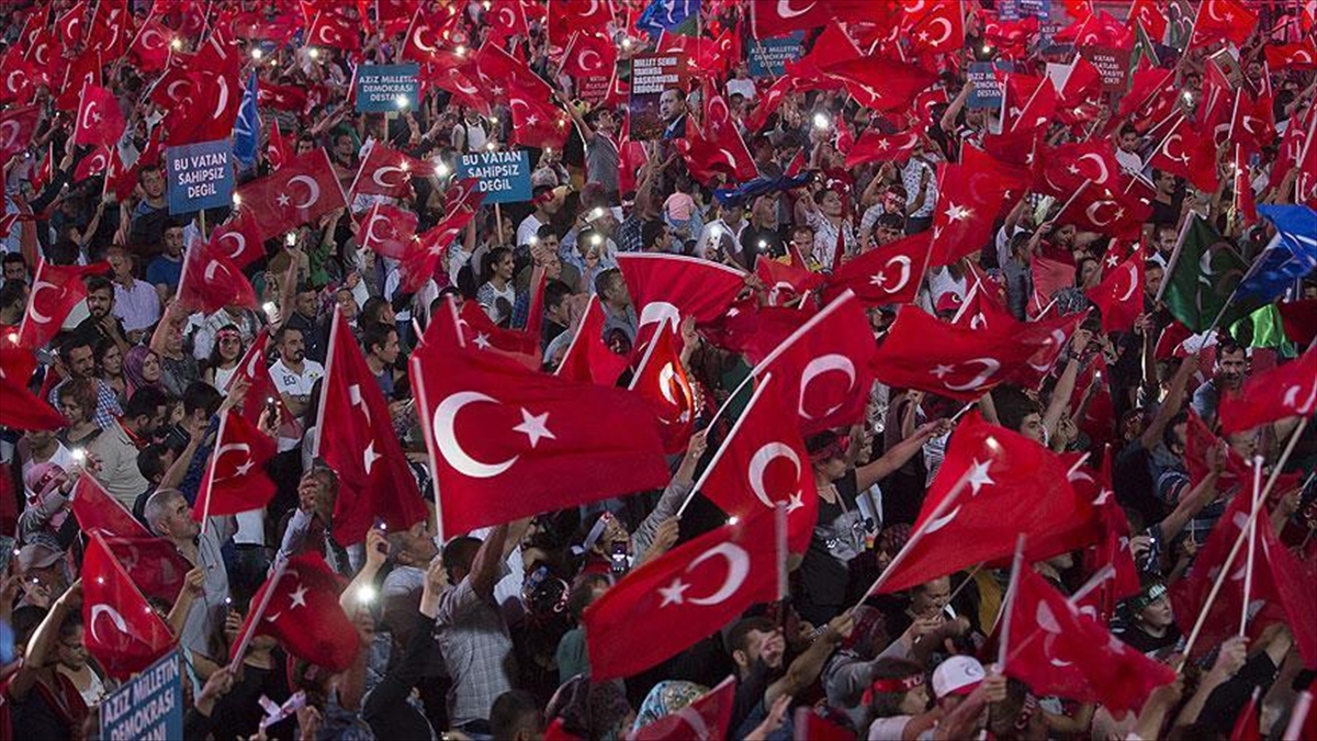 İş Dünyasından 15 Temmuz Demokrasi Ve Milli Birlik Günü Mesajı