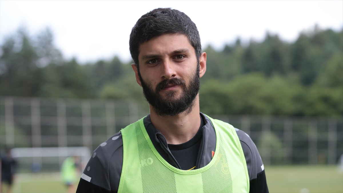 İstanbulsporlu İbrahim, Oynadıkları Oyunun Karşılığını Süper Lig'de Alacaklarına İnanıyor