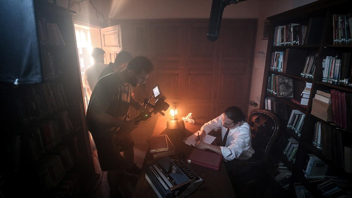 Türk Dünyasının Edebi Kişiliklerinin Hayatı Uluslararası Festivalde Anlatılacak