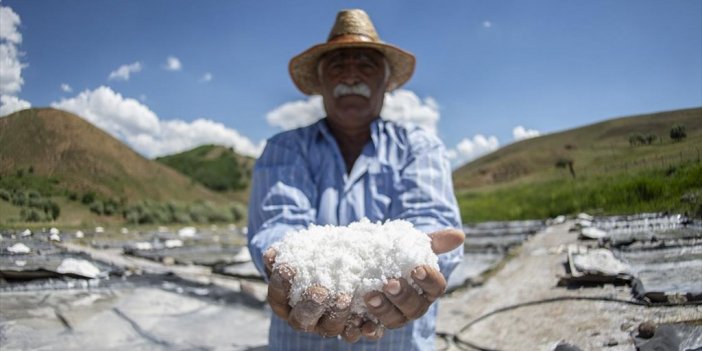 Yıllardır Geçimlerini Doğal Kaynaktan Ürettikleri Tuzdan Sağlıyorlar