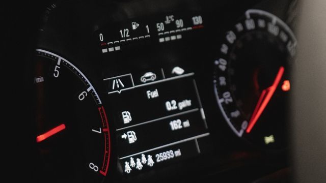 Akaryakıt dev indirim gördü! Benzin fiyatları gece bu fiyata düşecek