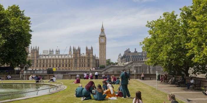 İngiltere Kavruluyor!