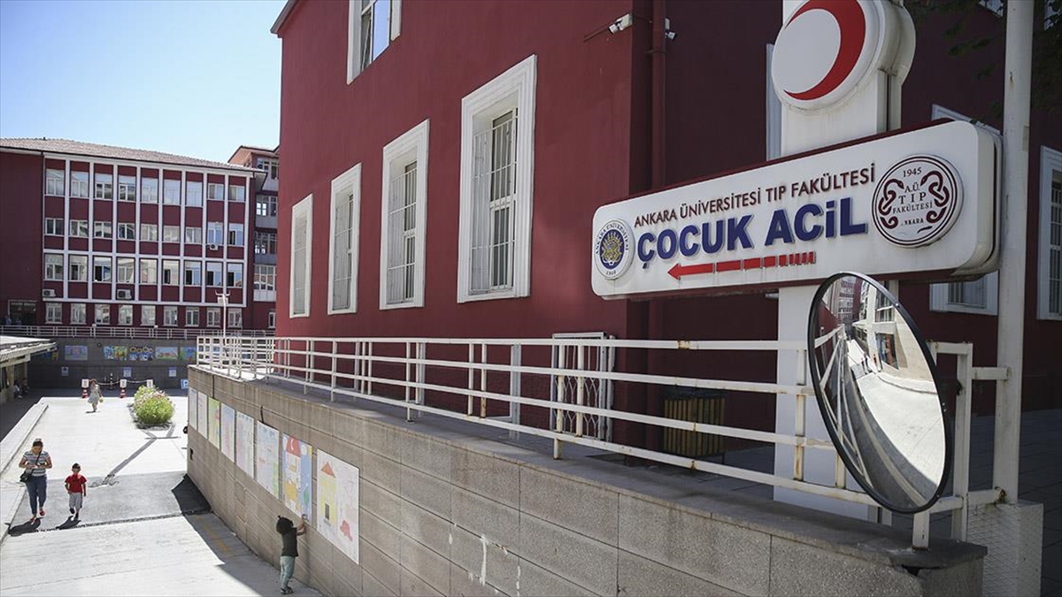 Bolu'da İçme Suyundan Etkilenerek Tedaviye Alınan Çocukların Yakınları Yaşadıklarını Anlattı