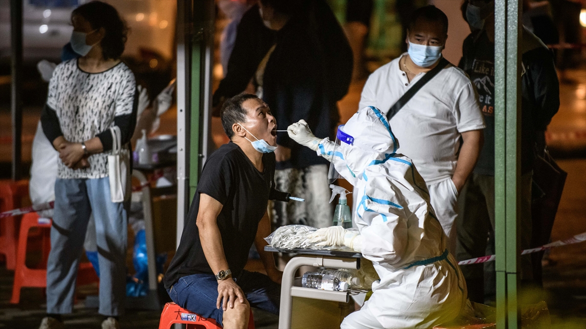 DSÖ: İlerleyen Haftalarda Kovid-19 Nedeniyle Daha Fazla Ölümler Bekleyebiliriz