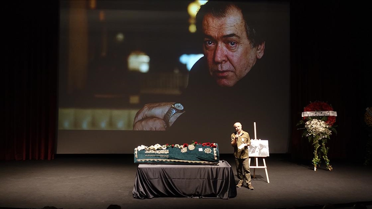 Yönetmen Erden Kıral, Son Yolculuğuna Uğurlandı