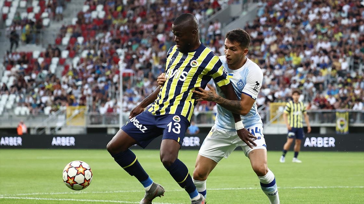 Fenerbahçe Avantajlı Döndü