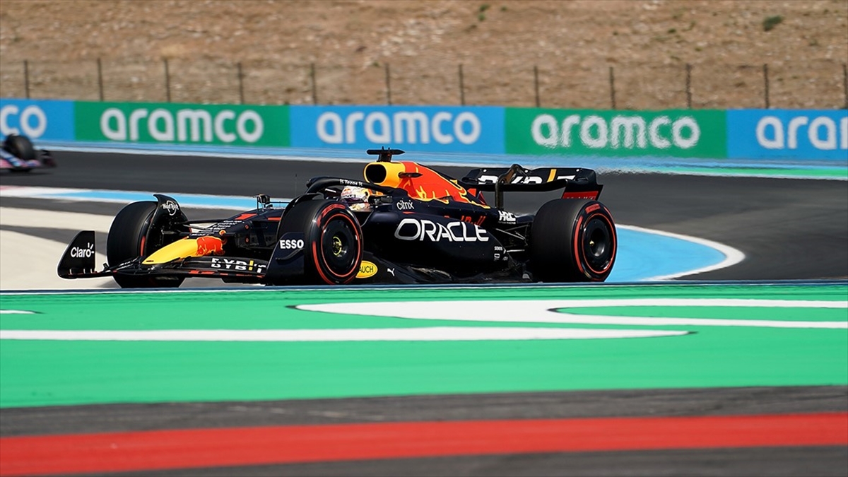 F1 Fransa Grand Prix'sini Verstappen Kazandı