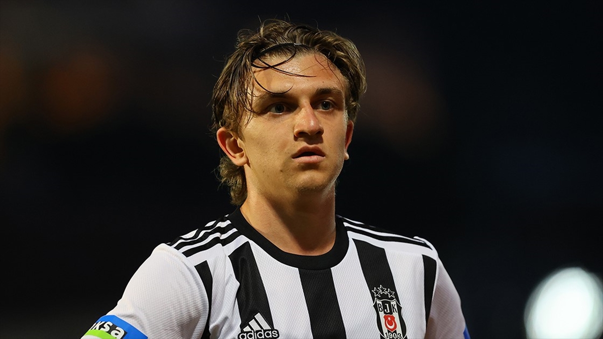 Beşiktaşlı Futbolcu Rıdvan Yılmaz, Rangers'a Transfer Oldu