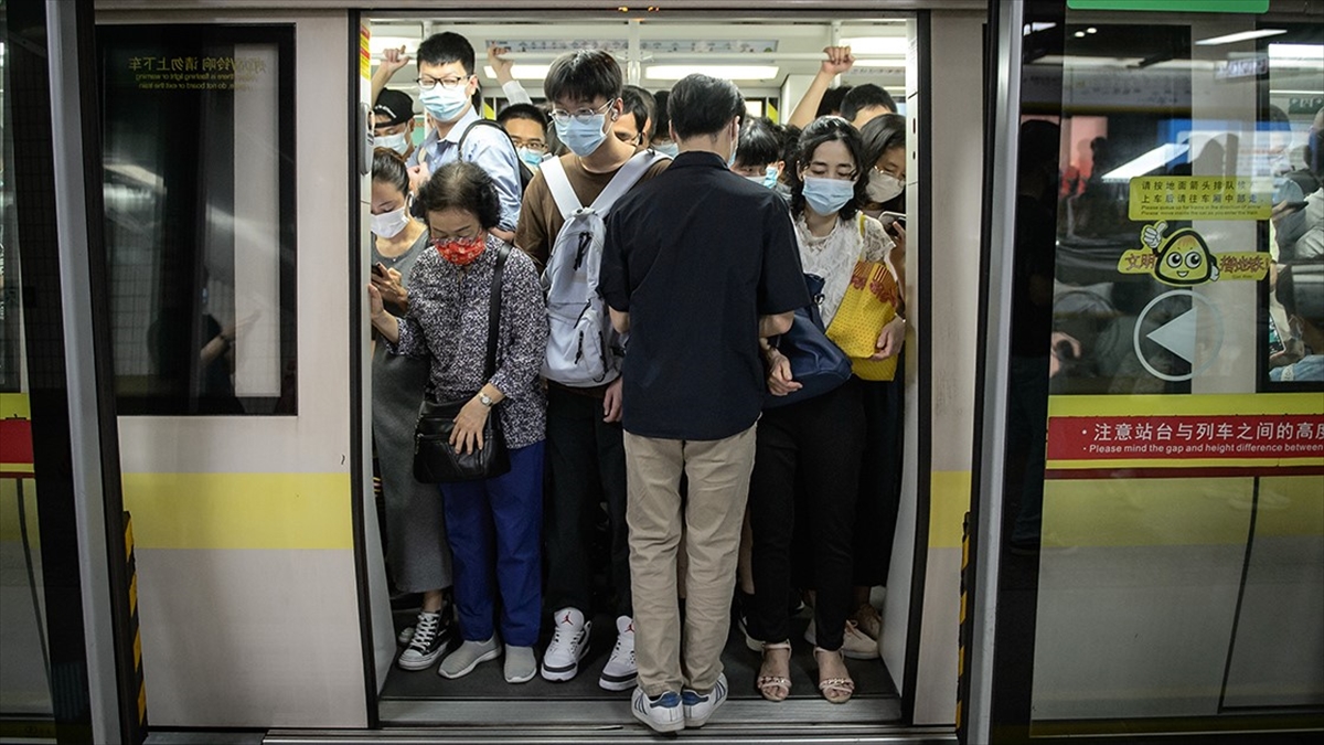 Çin Nüfusunun Azalmaya Başlayacağı Öngörülüyor