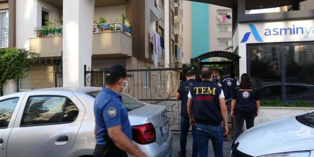 Mersin merkezli 7 ilde göçmen kaçakçılığı operasyonu: 15 gözaltı kararı