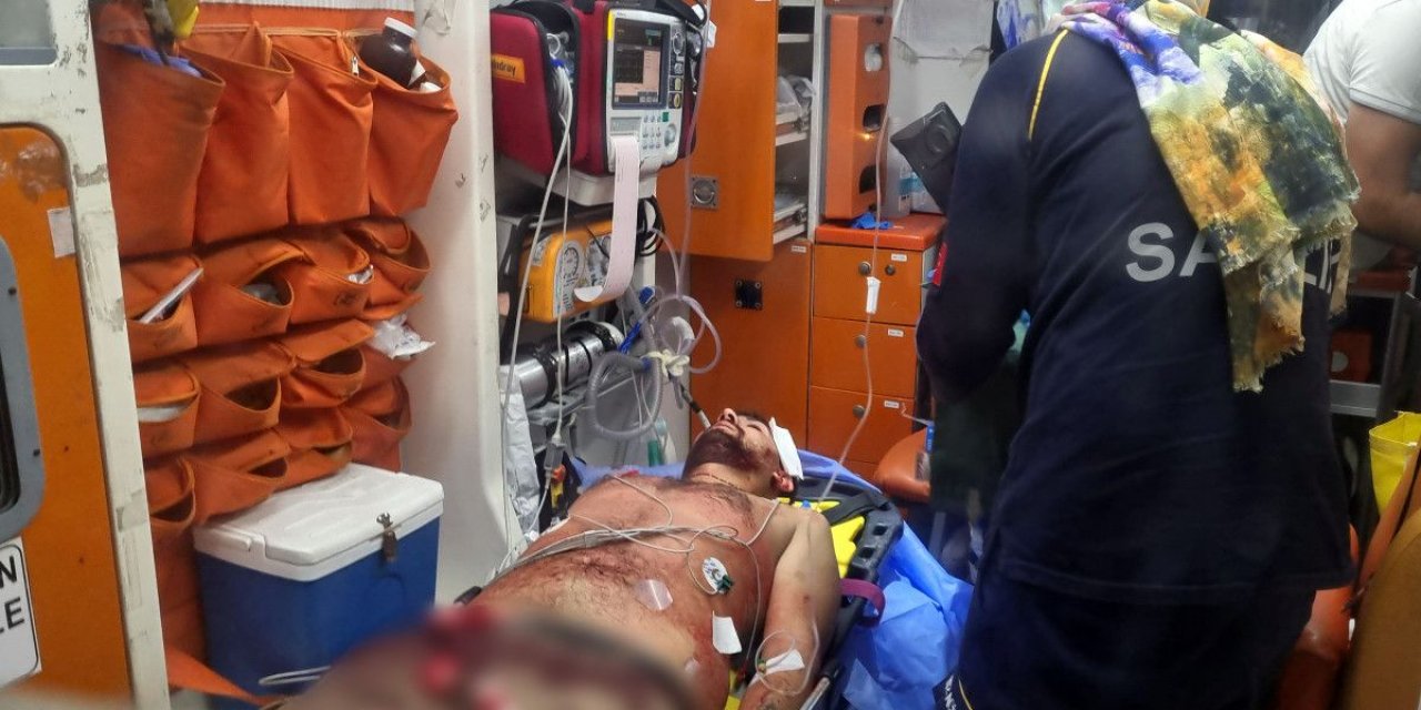 Adana'da seyir halindeyken başından vuruldu