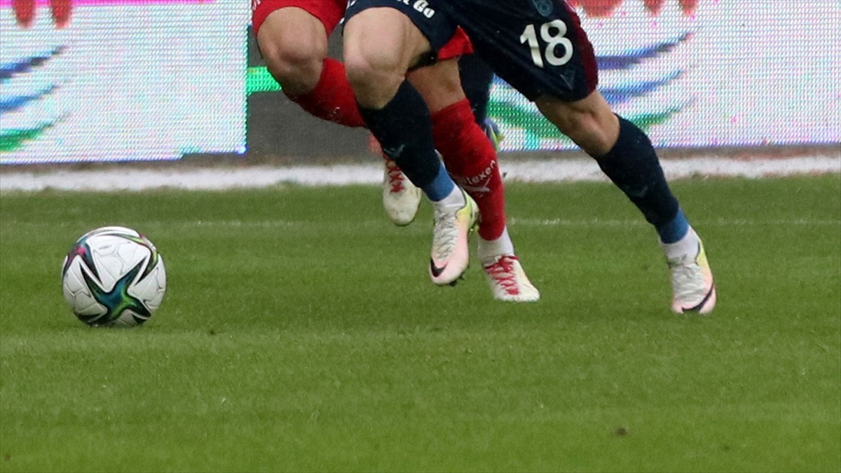 Trabzonspor İle Demir Grup Sivasspor Maçını Mete Kalkavan Yönetecek