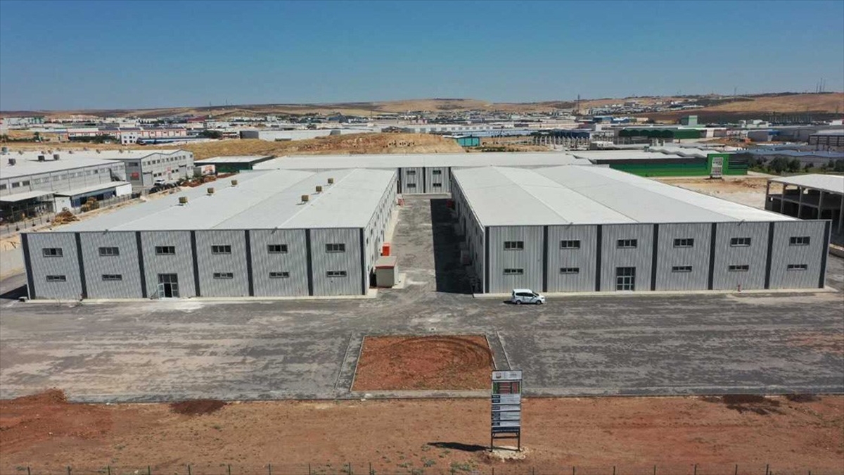 Şanlıurfa'da 4 Bin 500 Kişiyi İstihdam Edecek 6 Fabrikanın Yapımı Tamamlandı