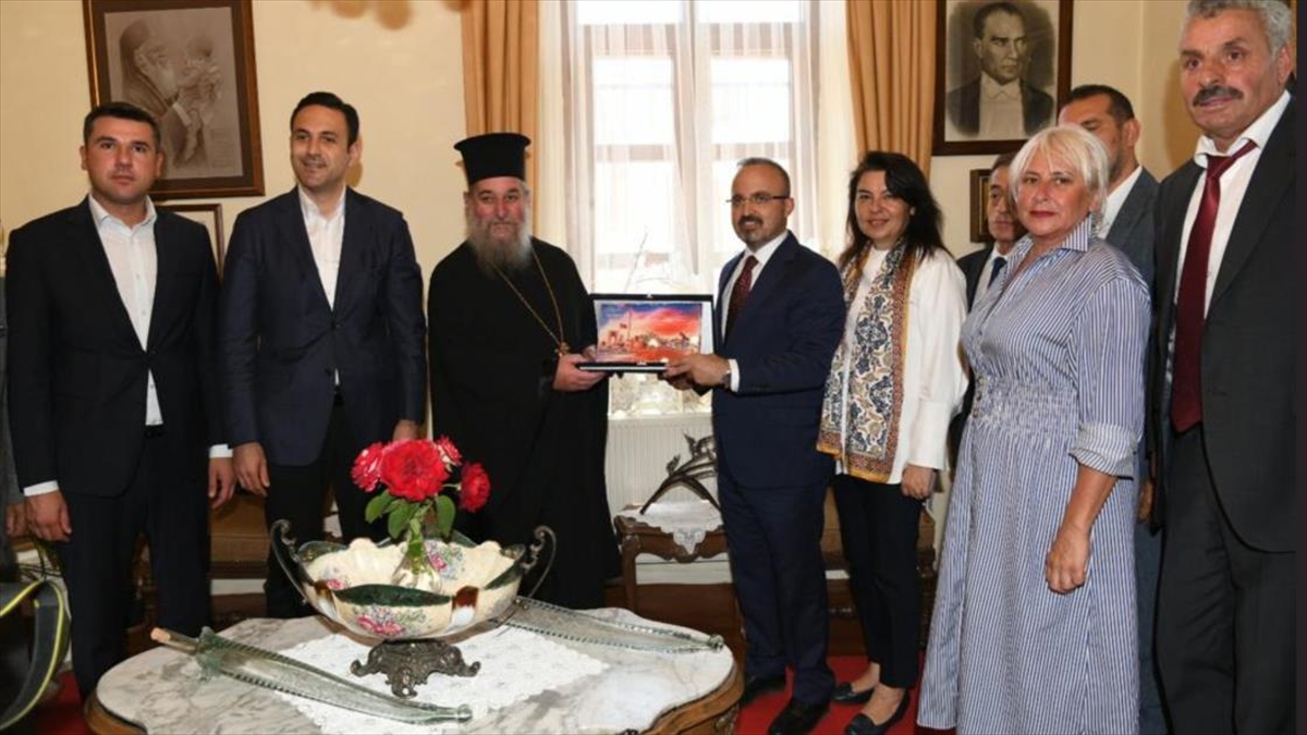 Ak Parti Grup Başkanvekili Turan, Gökçeada Metropolithanesi'ni Ziyaret Etti