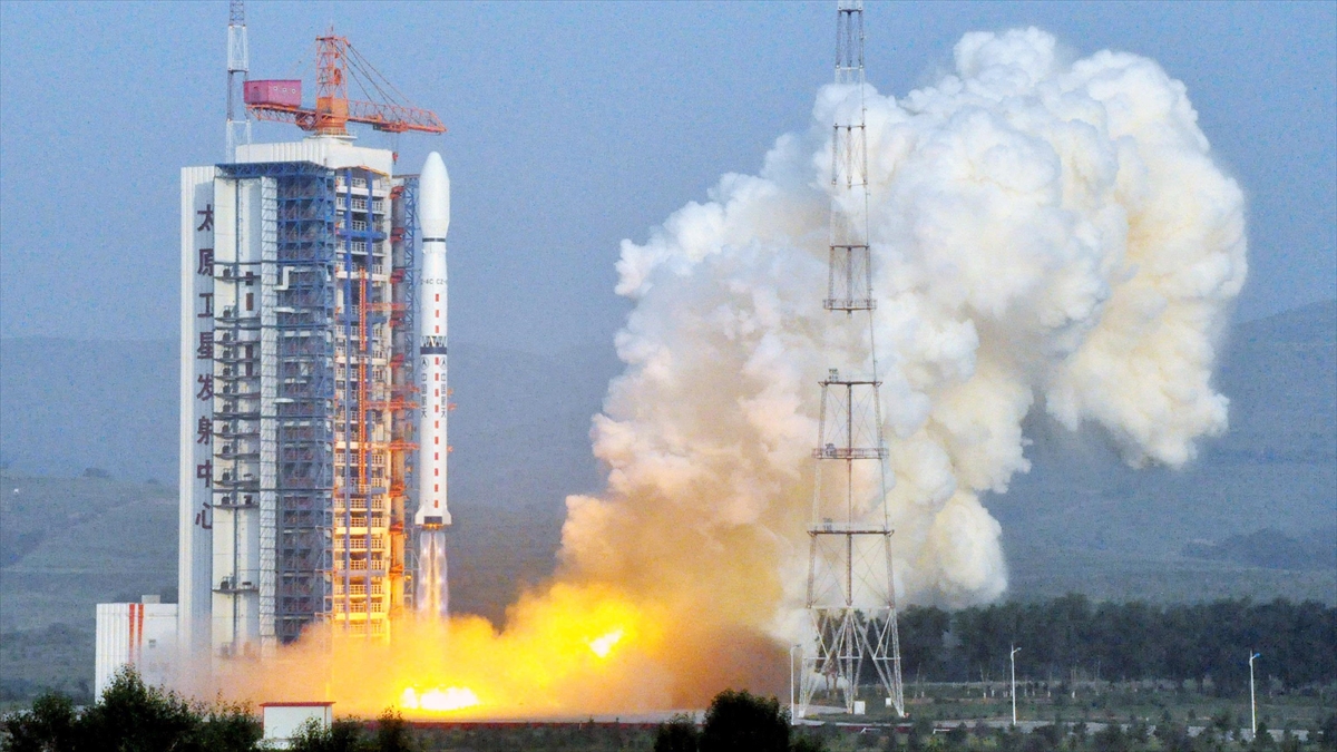 Çin, Yaogan-35 Uydularının 3. Grubunu Fırlattı