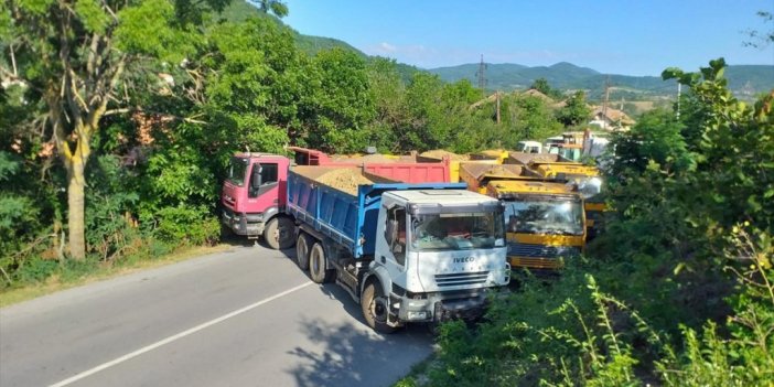 Mitrovica'da Gergin Bekleyiş
