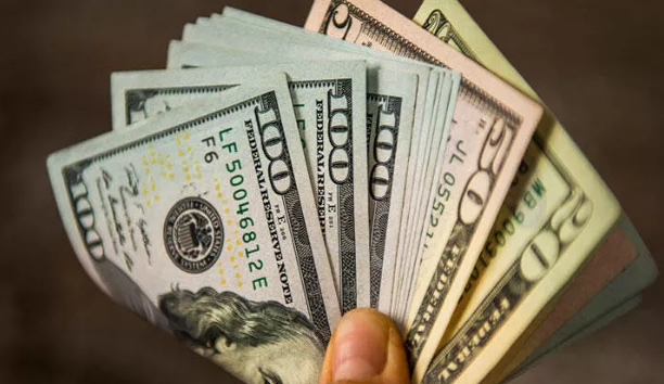 Remzi Özdemir’den dolar bombası: Ucuza dolar satılıyor