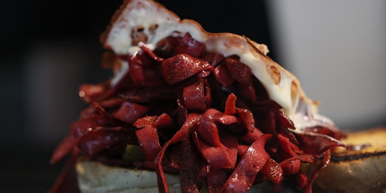 Tescilli 'izmir Kumrusu' Lezzet Tutkunlarının Vazgeçilmezi Oluyor