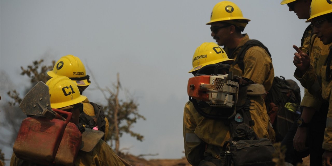 California'daki Yangında 2 Kişinin Daha Cesedine Ulaşıldı