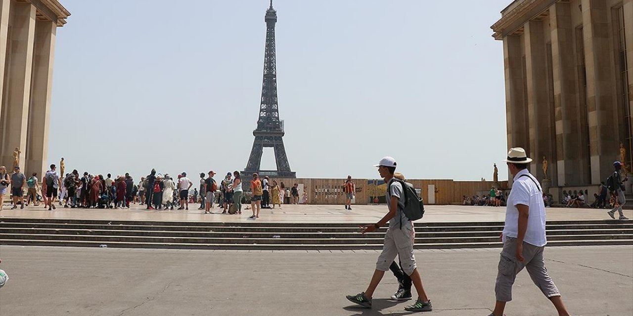 Fransa'da Turuncu Alarm Verildi