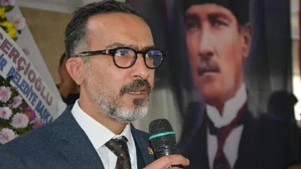 CHP Söke İlçe Başkanı: Kumpaslarla bizi yıldırabileceğinizi mi sanıyorsunuz?