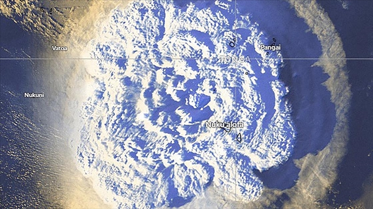 Nasa: Tonga'daki Yanardağ Atmosfere 58 Bin Olimpik Havuzu Dolduracak Su Buharı Püskürttü