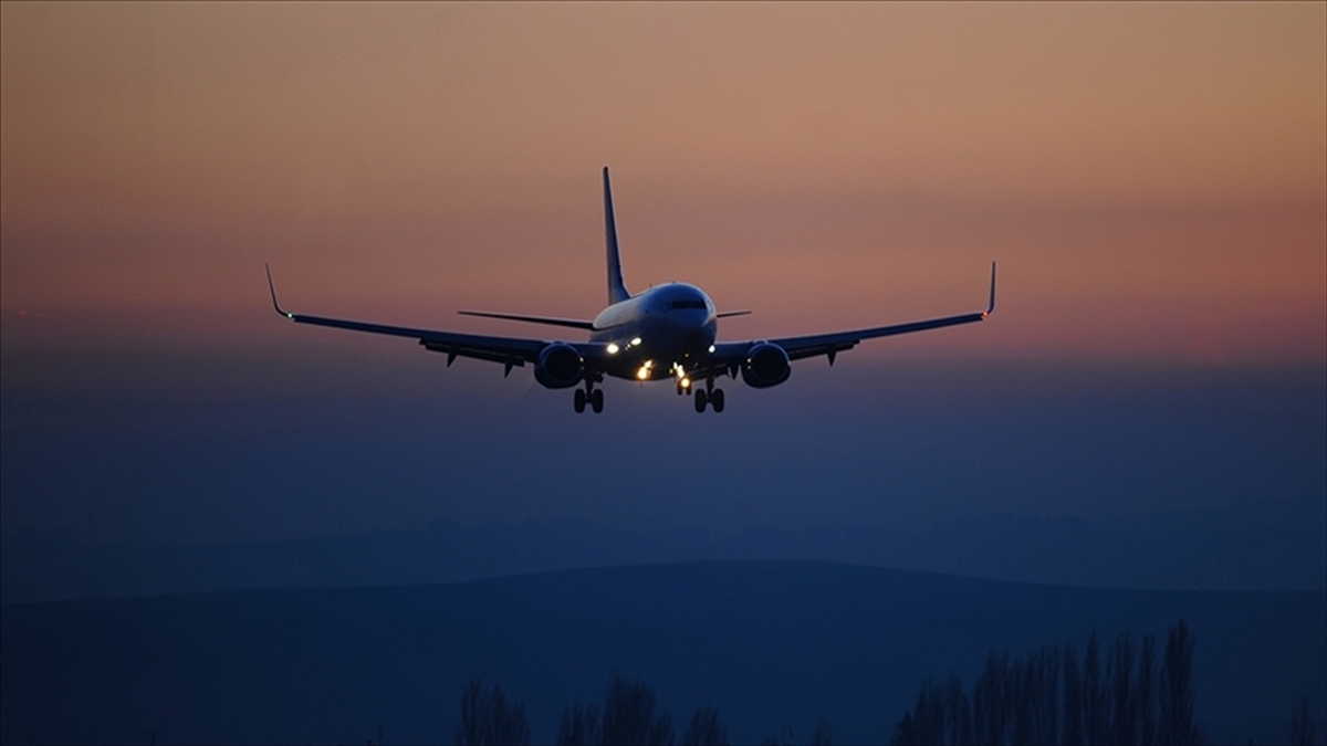Suudi Arabistan İsrail Uçaklarına Hava Sahasını Açtı