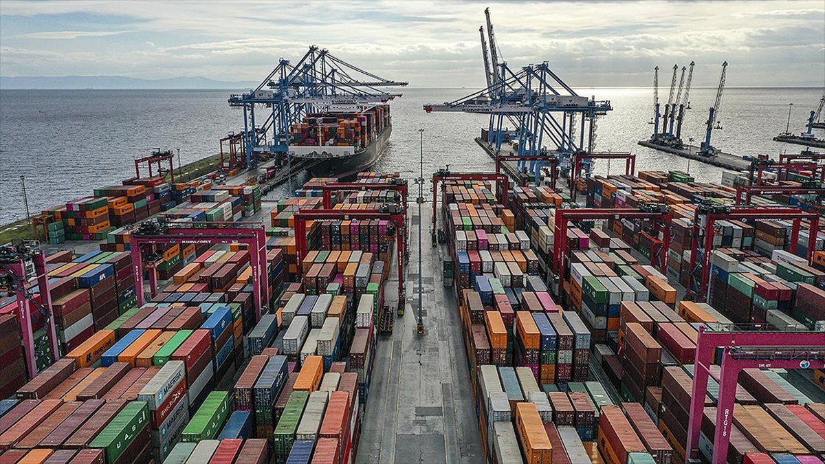 Türk Mühendislerin Geliştirdiği Silahlar 80'den Fazla Ülkeye İhraç Ediliyor