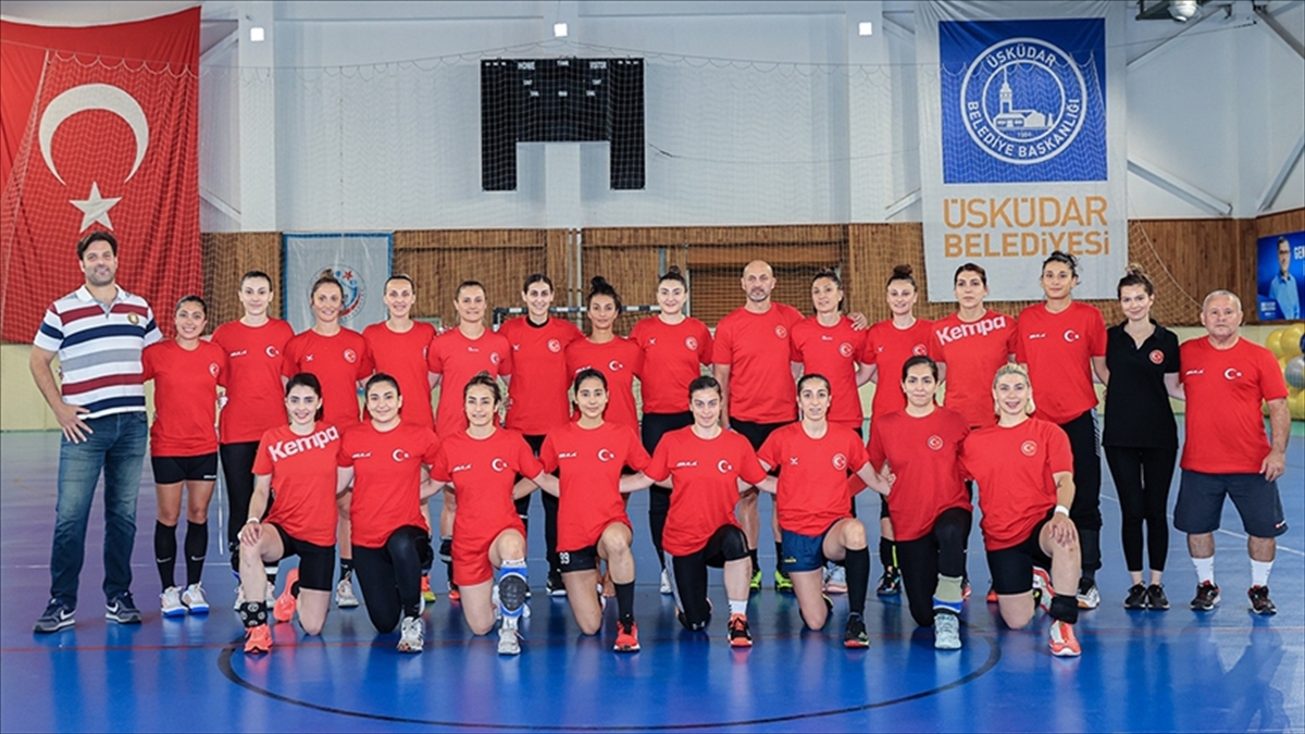 A Milli Kadın Hentbol Takımı, İslami Dayanışma Oyunları'nda İlk Maçına Yarın Çıkacak