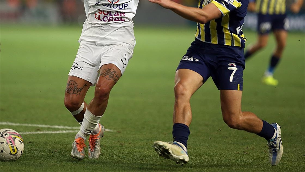 Fenerbahçe Uefa Avrupa Ligi 3. Eleme Turunun Rövanşında Slovacko'ya Konuk Oluyor