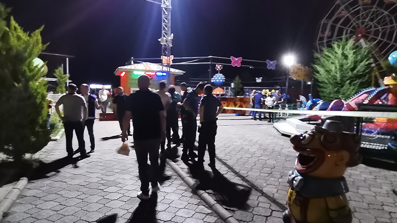 Lunaparkta eğlence treni raydan çıktı: Ölü ve yaralılar var