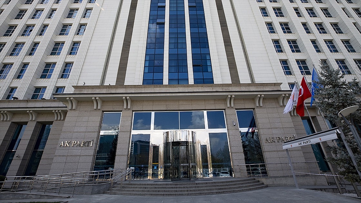 Ak Parti 21. Kuruluş Yıl Dönümünü 'Bir Olduk 21 Olduk' Teması İle Kutlayacak