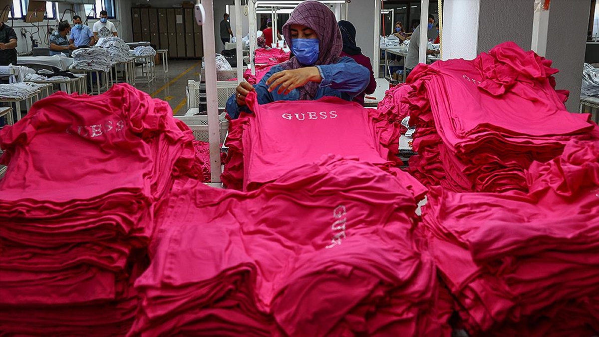 Hazır Giyim Ve Konfeksiyon Sektöründen 7 Ayda 12,4 Milyar Dolarlık Rekor İhracat