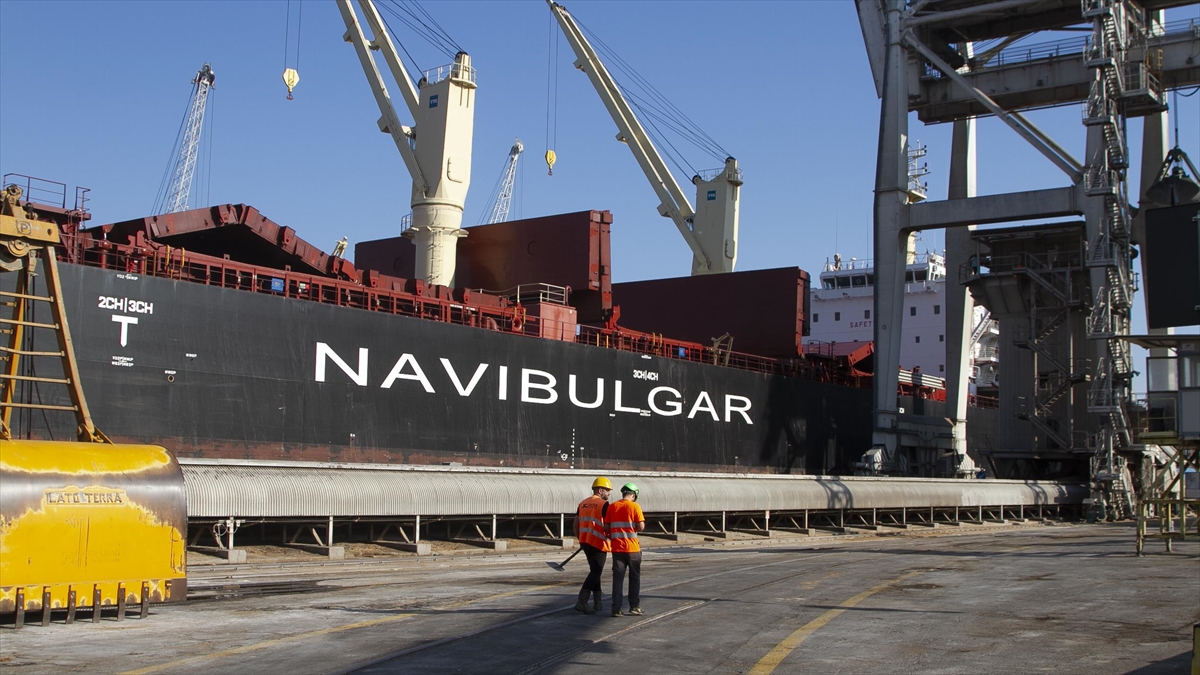 Ukrayna'dan Tahıl Taşıyan Gemilerden Biri Varış Yeri Olan İtalya'ya Ulaştı