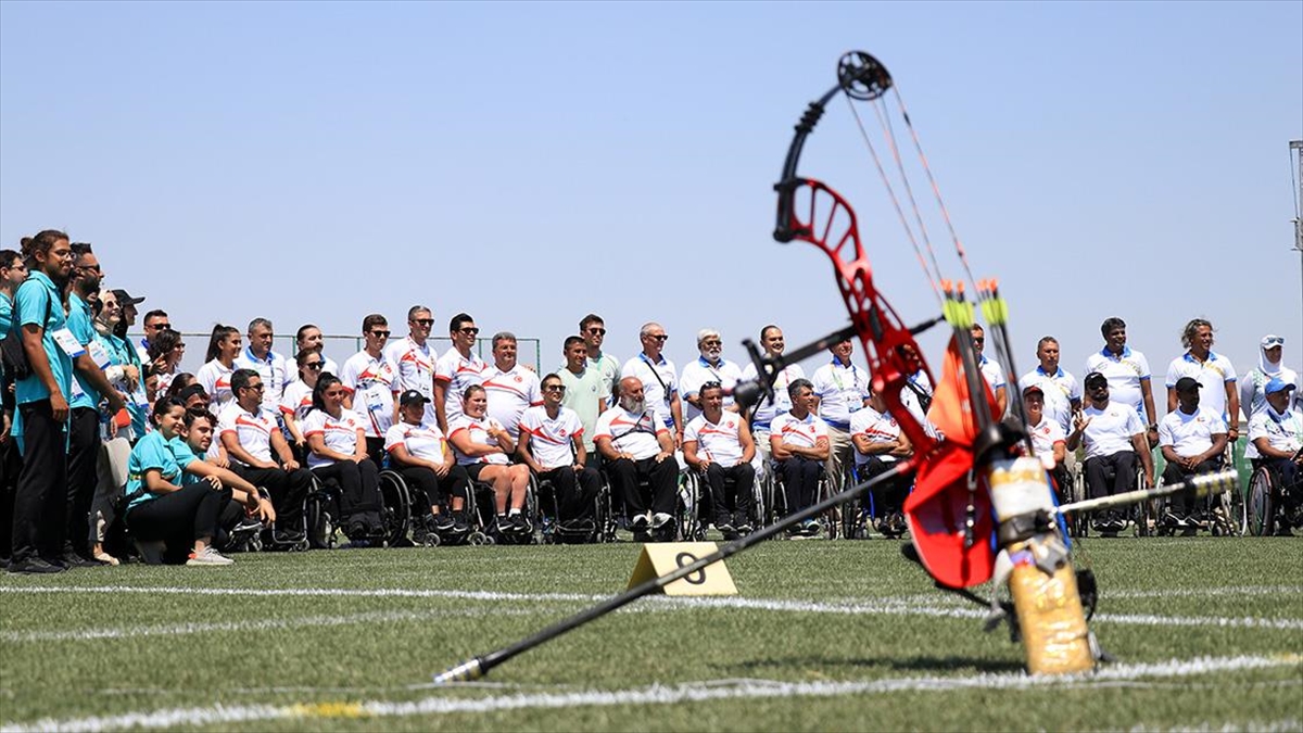 Avrupa'da 12 Madalya Kazanan Paralimpik Okçular Paris İçin Hedef Büyüttü