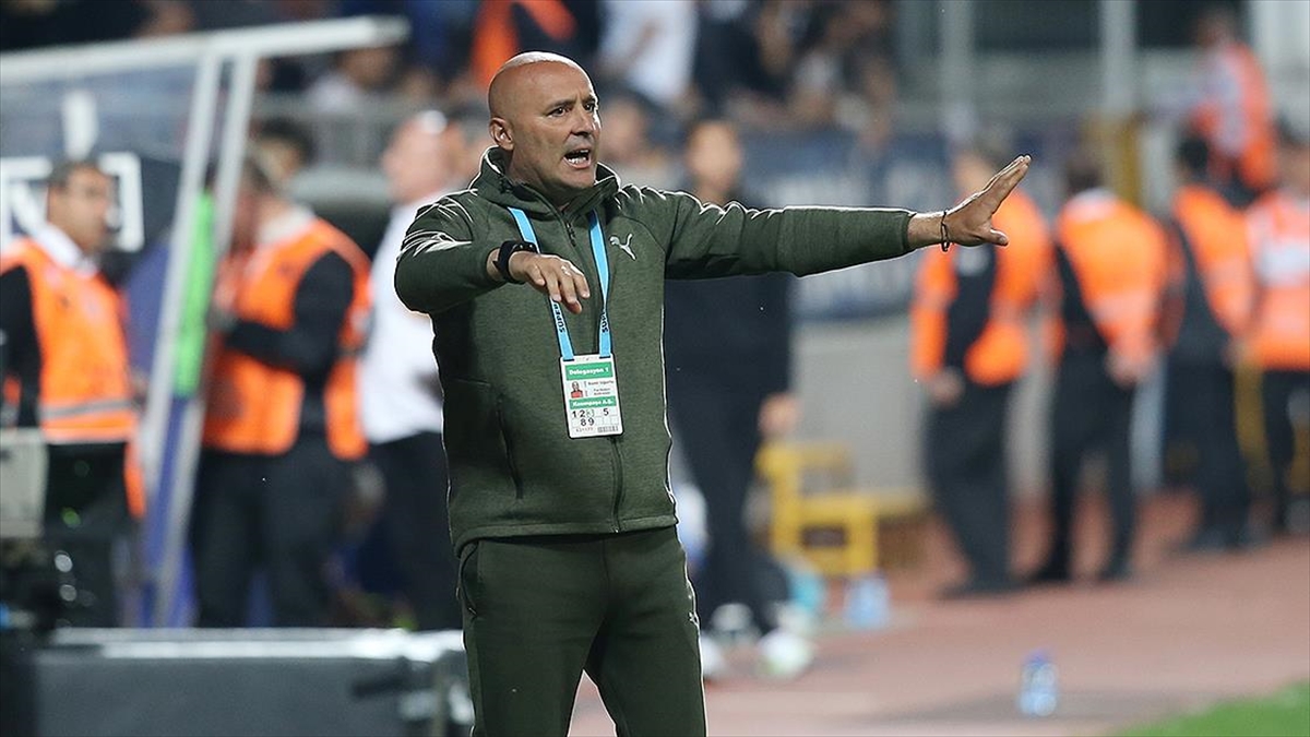 Kasımpaşa'da Sami Uğurlu Dönemi Sona Erdi