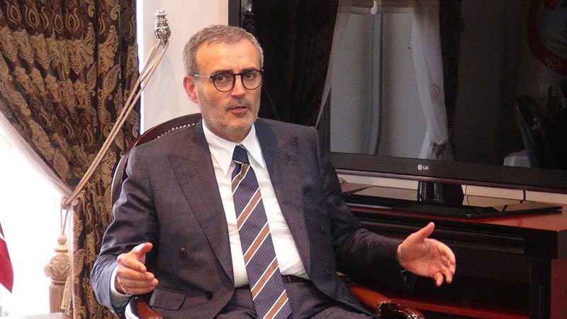 AKP’li Ünal: Millet getirdi, millet götürür