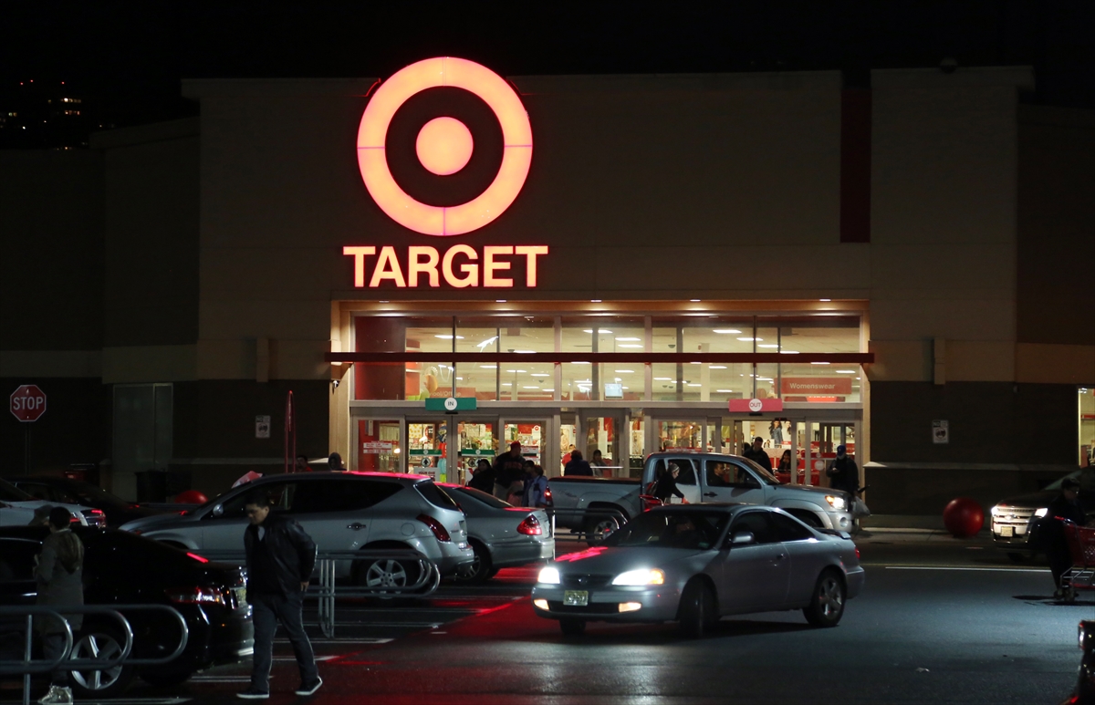 Abd'li Perakende Zinciri Target'ın İkinci Çeyrek Karı Yüzde 90 Azaldı