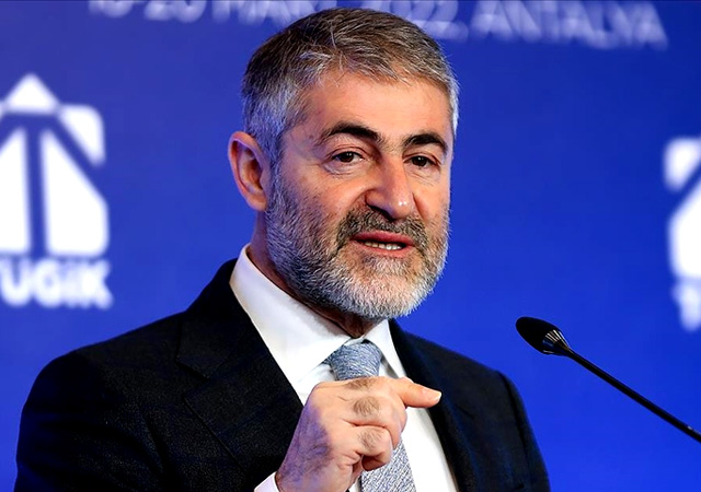 Bakan Nebati "Büyüdük" dedi: KYK borçluları için tarih verdi