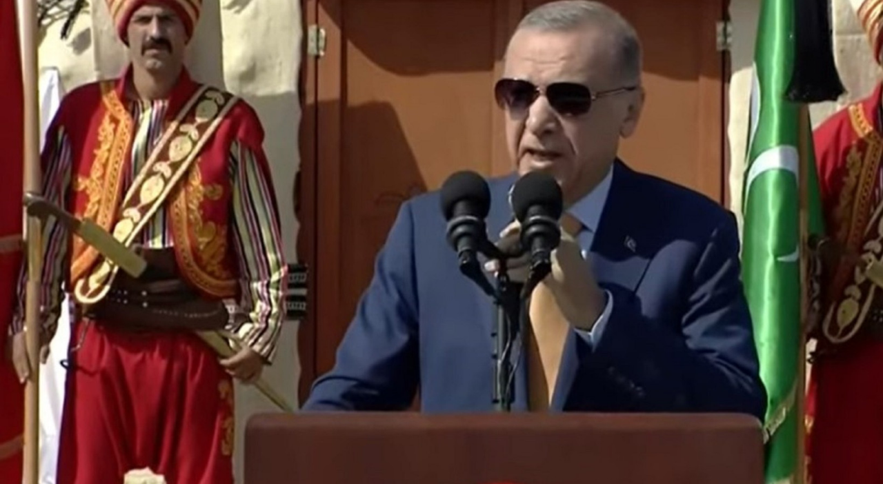 Erdoğan'dan Suriye'ye operasyon mesajı: Bir gece ansızın...