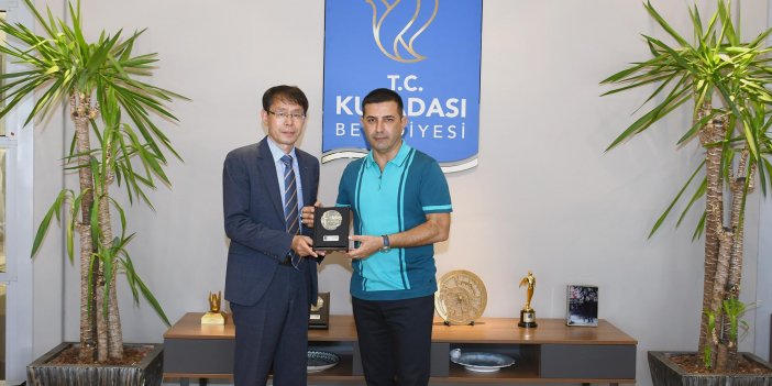 ÖMER GÜNEL POHANG BELEDİYESİ HEYETİNİ AĞIRLADI