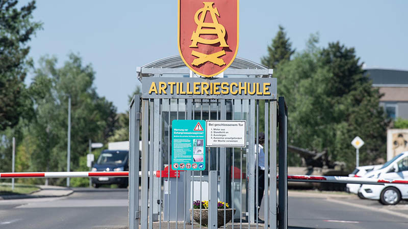 Alman askeri üssünde ‘Rus casus’ alarmı