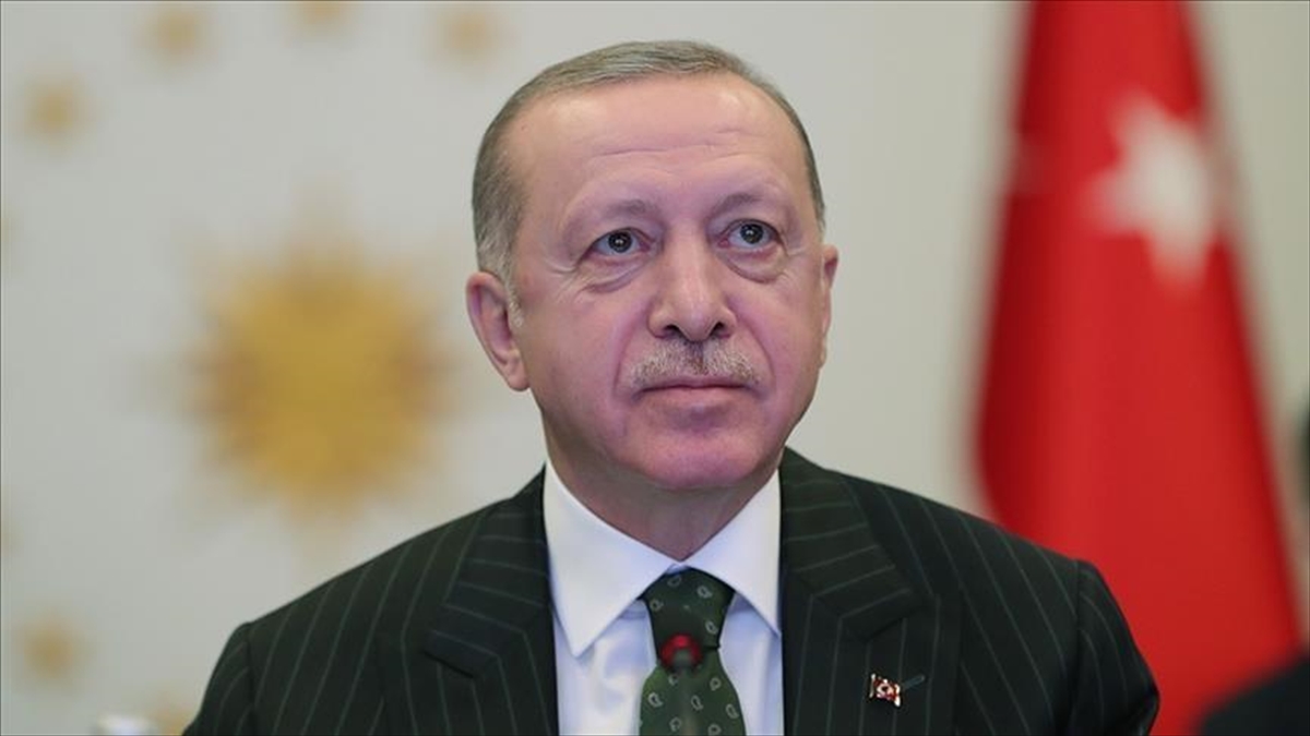 Cumhurbaşkanı Erdoğan, 100'üncü Yılında Büyük Taarruz'un Kahramanlarını Yad Etti